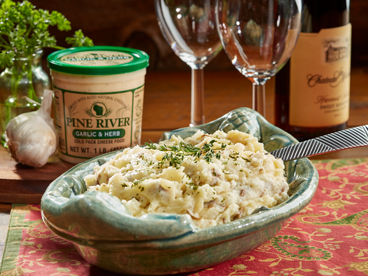 Garlic & Herb Cheesy Mashed Potatoes