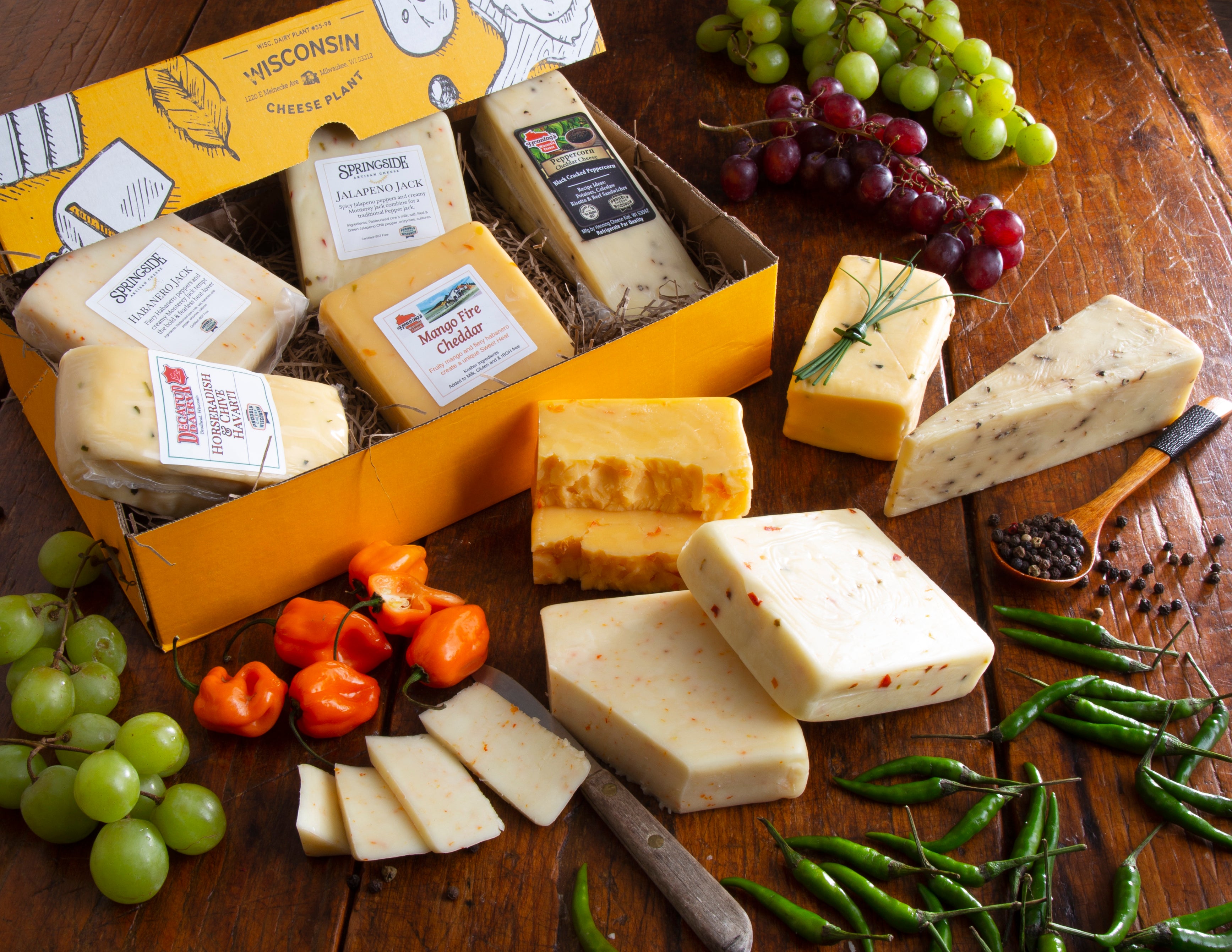 Wisconsin Cheese Table Gifts with Free Shipping – Wisconsin Cheese Mart