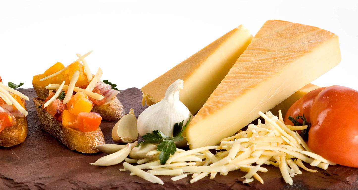 Apple Smoked Garlic Cheddar